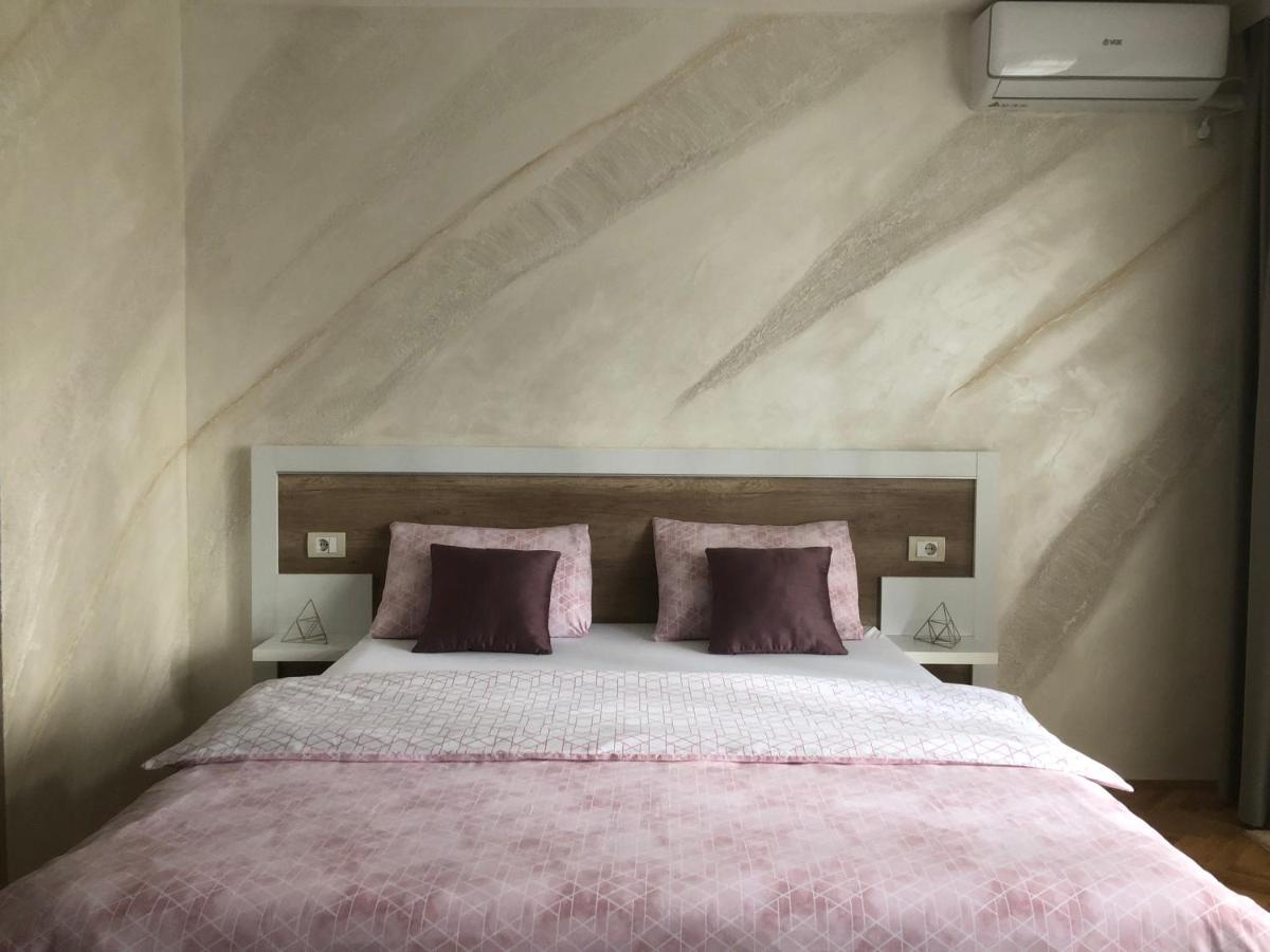 Apartments Dunja Novi Sad Eksteriør billede